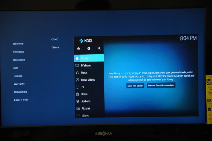  Avis OSMC Vero 4K - OSMC "width =" 740 "height =" 493 "/> </p>
<p> OSMC, ou Open Source Media Center, est originaire de Raspbmc. Le système d'exploitation Kodi basé sur Debian prend en charge plusieurs plates-formes, y compris les appareils ARM, x86 et Raspberry Pi. Mais OSMC maintient également son propre périphérique de diffusion dans le Vero 4K. [<strong> Lire </strong>: OpenELEC vs OSMC pour Raspberry Pi media center] </p>
<h2> Matériel et spécifications OSMC Vero 4K </h2>
<p> <img decoding=